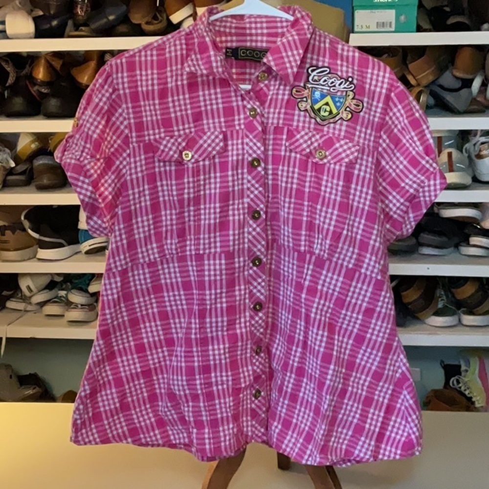 EUC woman’s short sleeve Coogi shirt